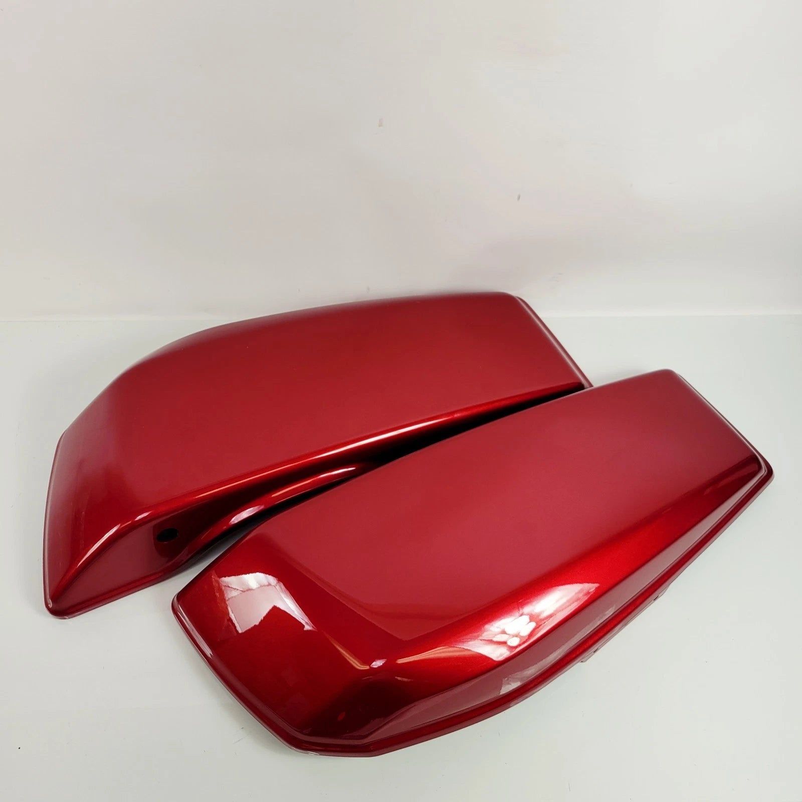 Set of 2 Saddlebag Lids for Harley Road Glide (2025) 90202698EZX