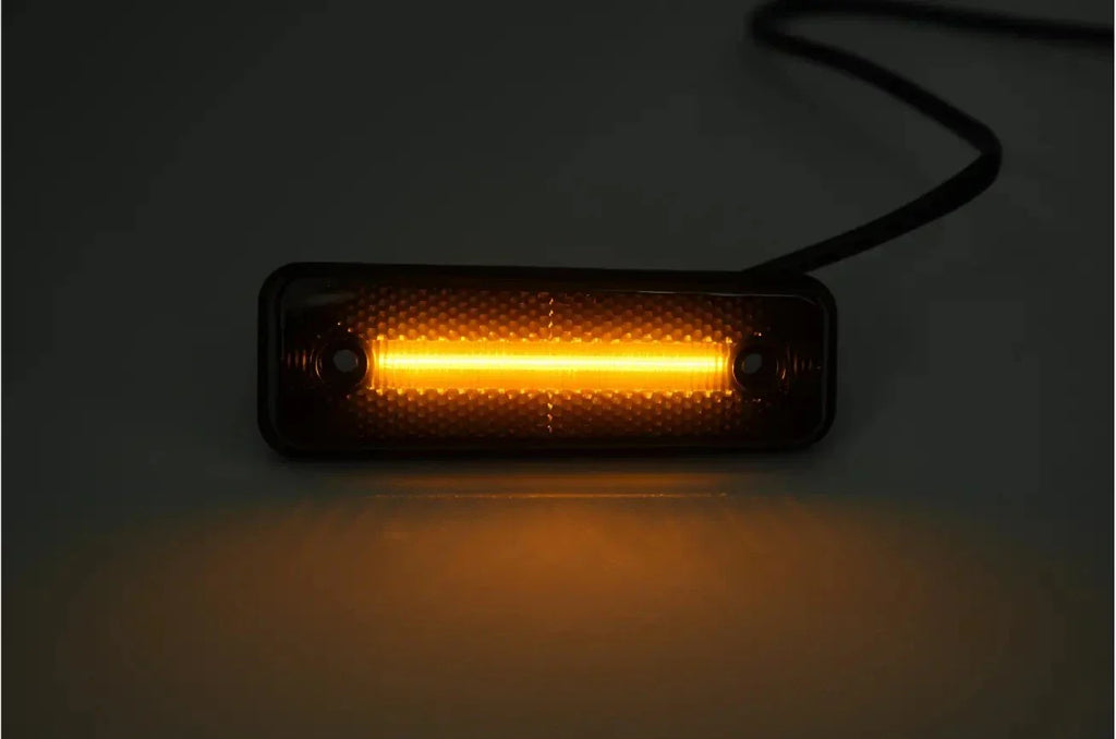Front Side Marker Light for Toyota Pickup (1978–1983)