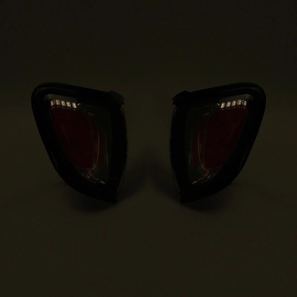 Headlight and Corner Signal Light Set for Toyota Tacoma (2001-2004)