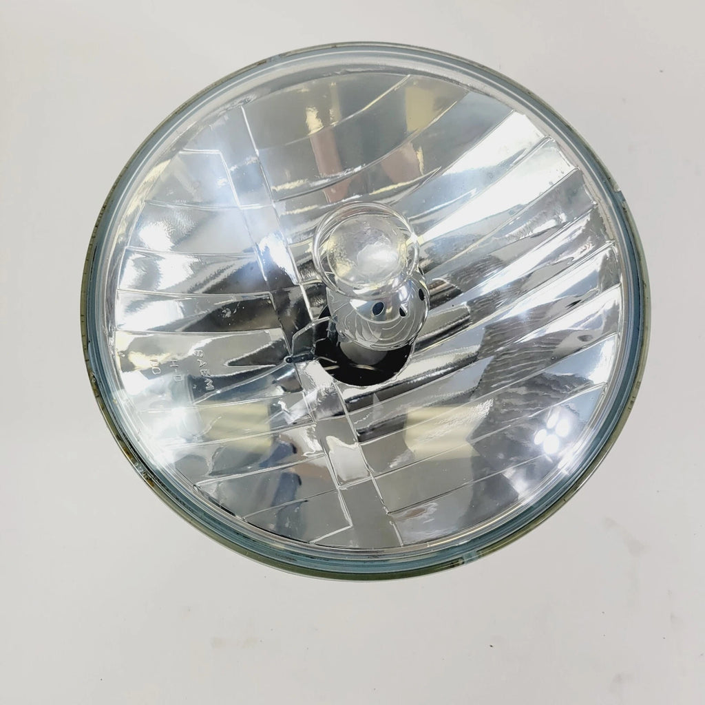 5 3/4 Inch Halogen Headlight Lamp Bulb for Harley Softail Dyna XL (2005–2017) 68380-05