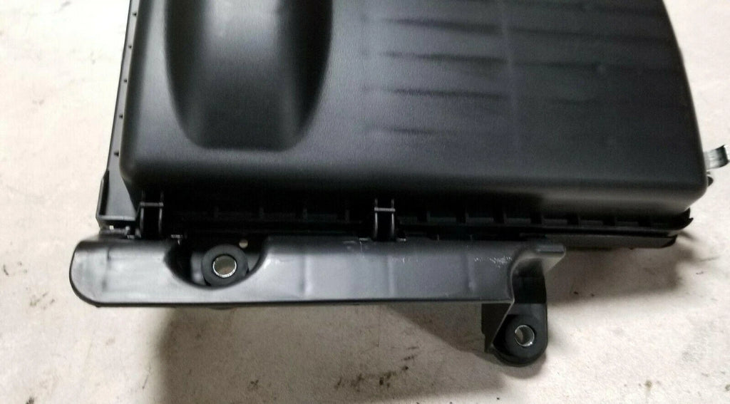 Air Cleaner Filter Box for Toyota Prius (2004–2009) 17700-21150 TO3990112 ABF126