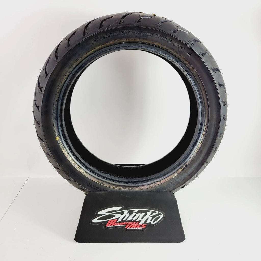 Dunlop Rear Tubeless Tire 180/60B17 75V for Harley-Davidson (2004–2023)