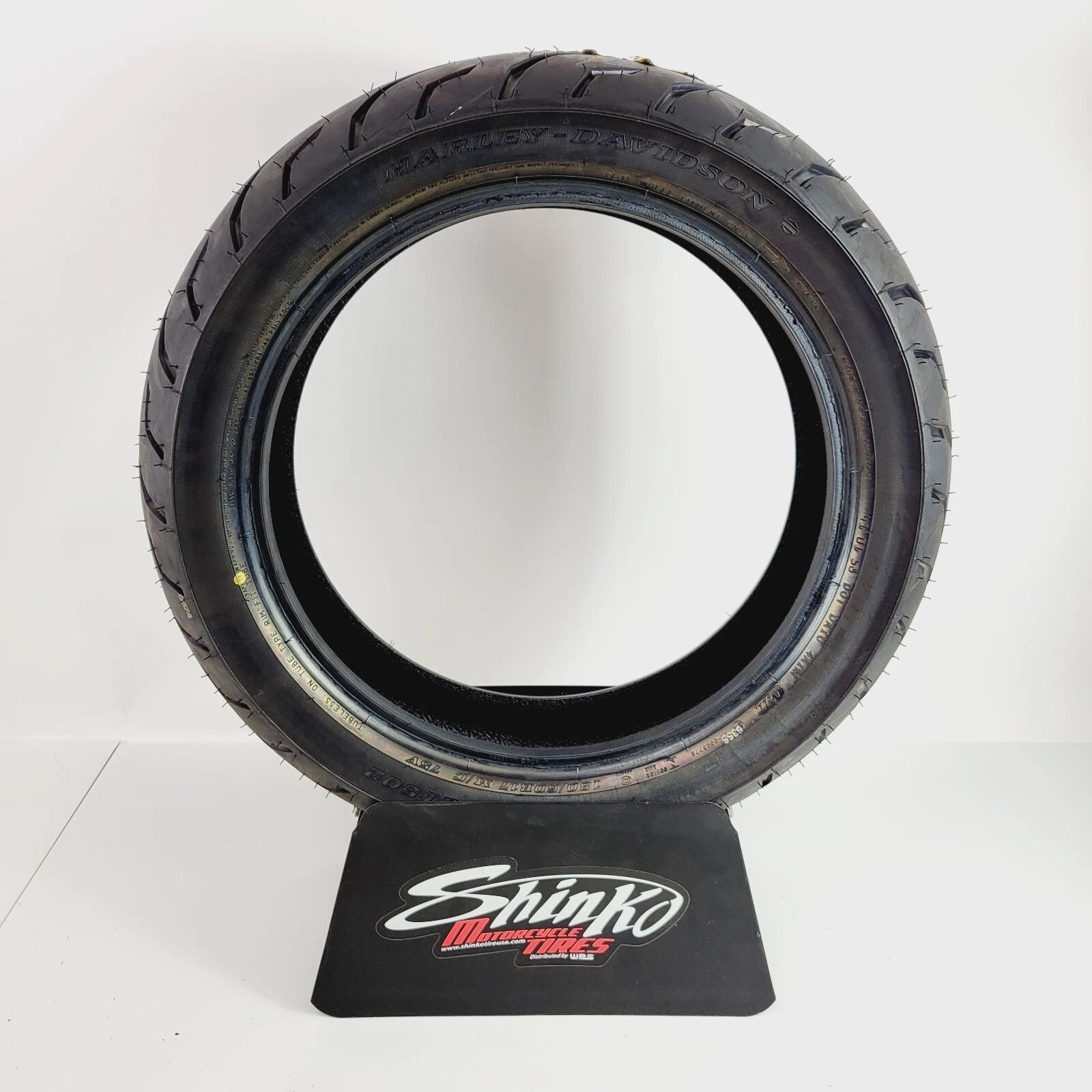 Dunlop Rear Tubeless Tire 180/60B17 75V for Harley-Davidson (2004–2023)