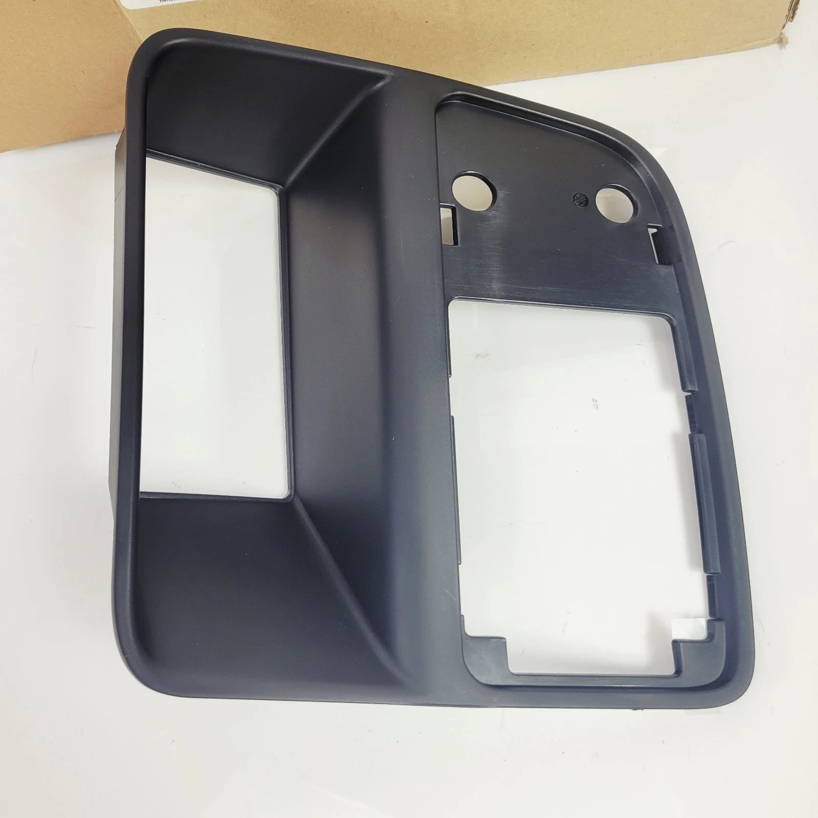Right Lower Fairing Fascia for Harley Davidson Touring Ultra (2014–2024) 57100171