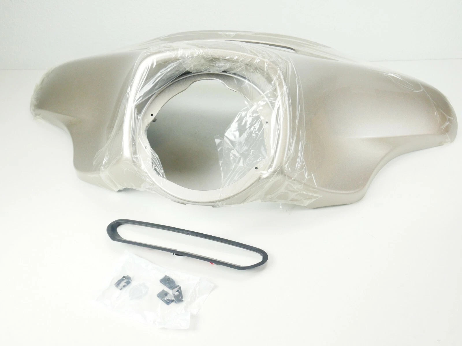 Outer Bat Wing Fairing for Harley Davidson Touring (2014–2023) 57000016