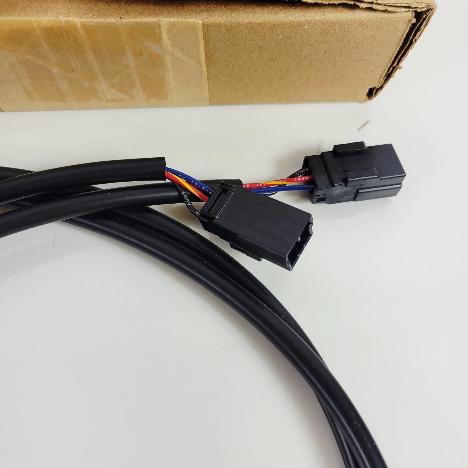 Saddlebag Lid Spoiler Wire Harness for Harley Davidson (1993–2013) 70549-99