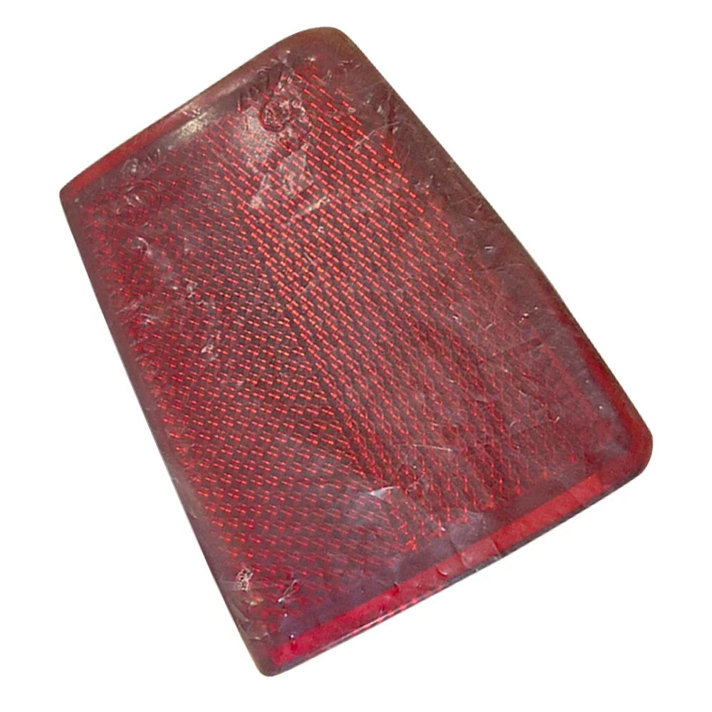 Rear Left Bumper Reflector Lamp for Mitsubishi Pajero V97 V98 (2007–2015)