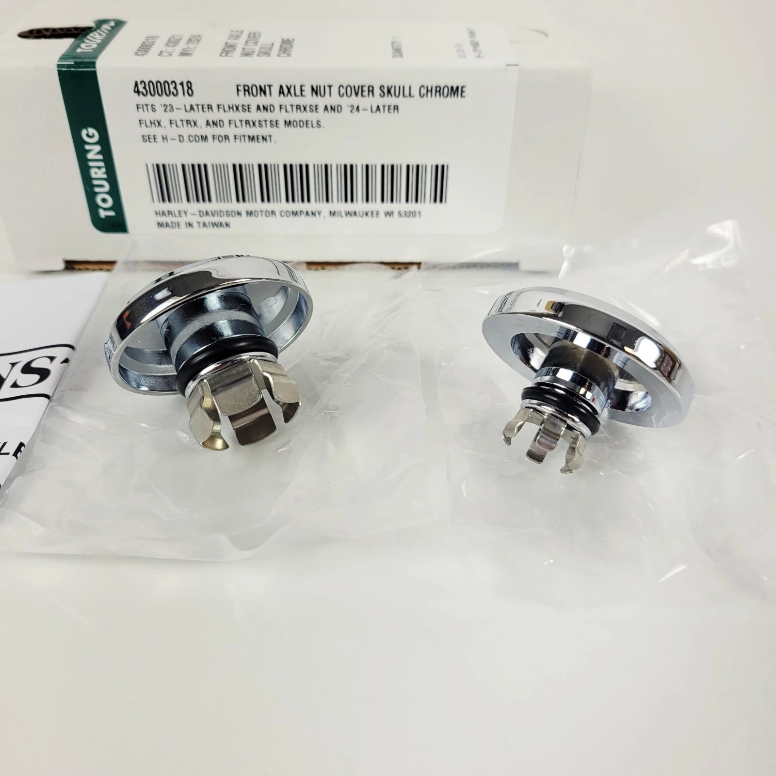 OEM Front Axle Nut Covers for Harley-Davidson Touring (2023–2026) 43000318