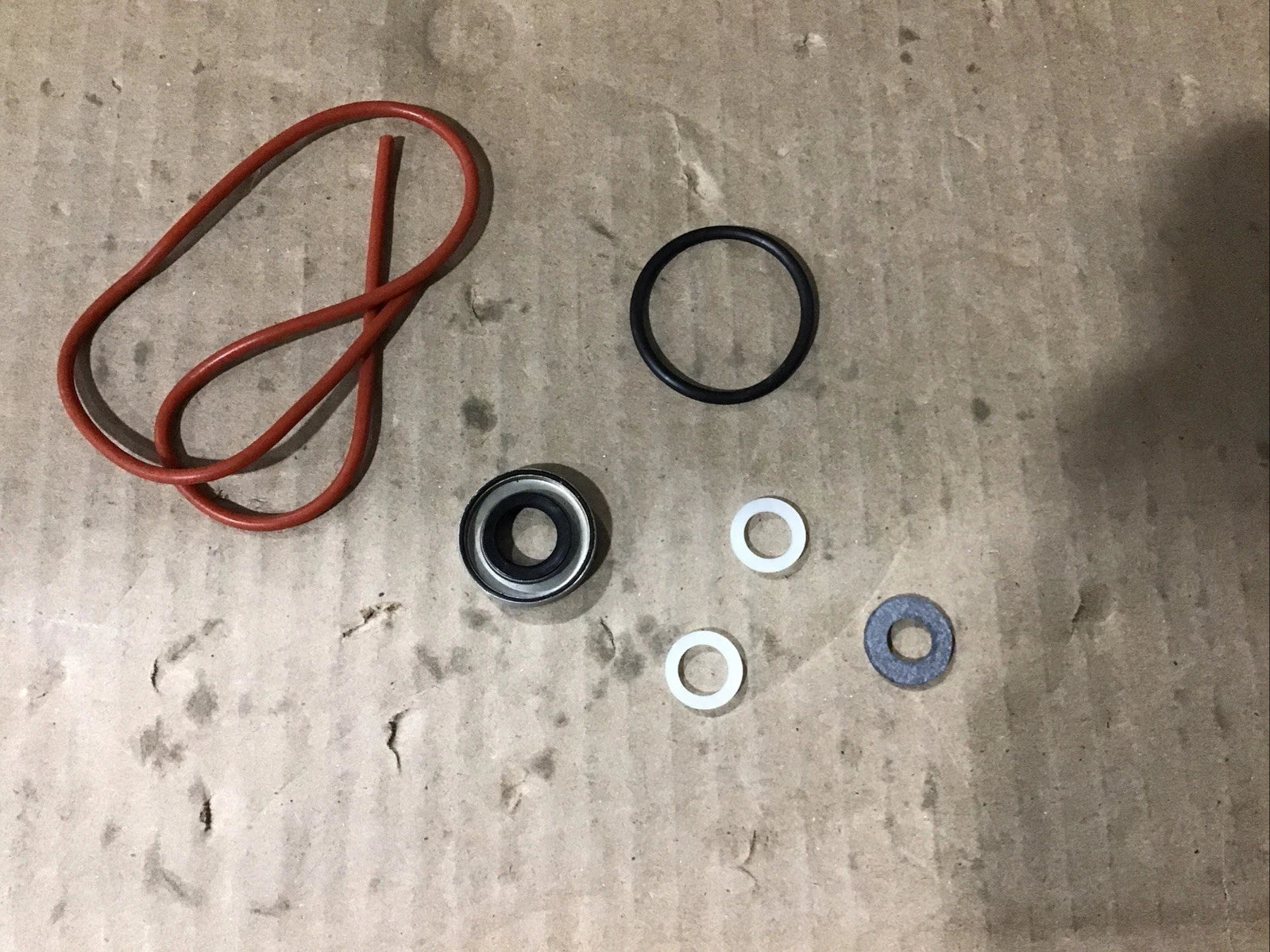 Lower Unit Seal Kit 18-2684 for Johnson/Evinrude Sierra (Out Of Box)