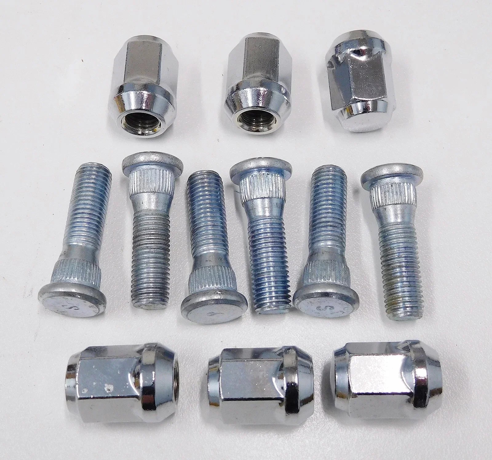 Set of 6 Rear Wheel Studs & Nuts for Isuzu D-Max 4WD