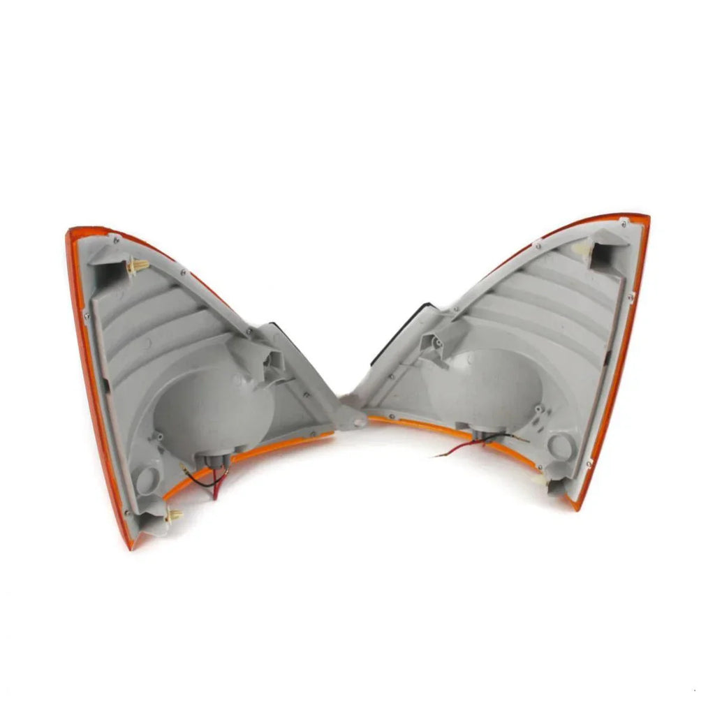 Corner Lights Indicator Lamp L+R Fits Hino Mega Ranger Heavy Truck 2001-2017 D06