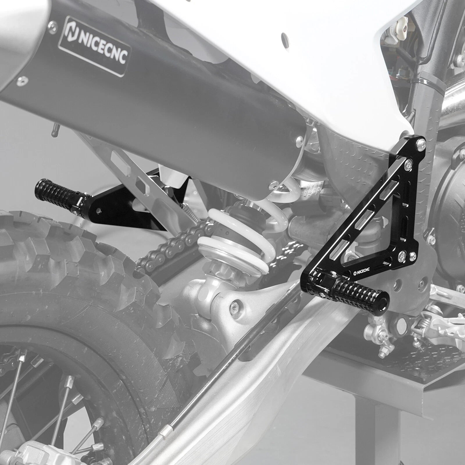 Passenger Foot Peg Bracket Kit for KTM 125-450 XC/SX/XCF/SXF (2023–2025)