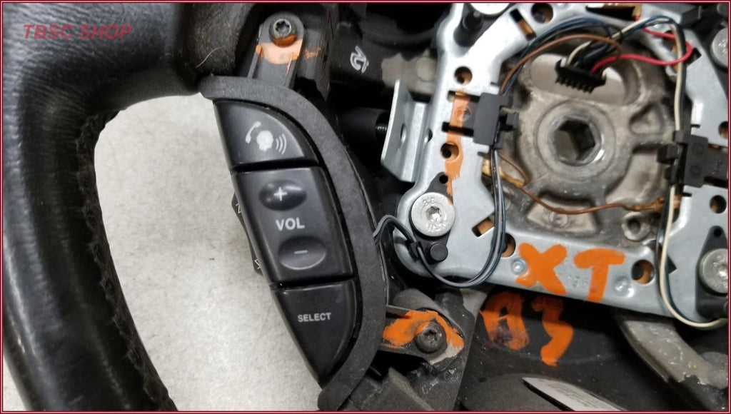 Steering Wheel with Switches for Jaguar X-Type (2001–2003)