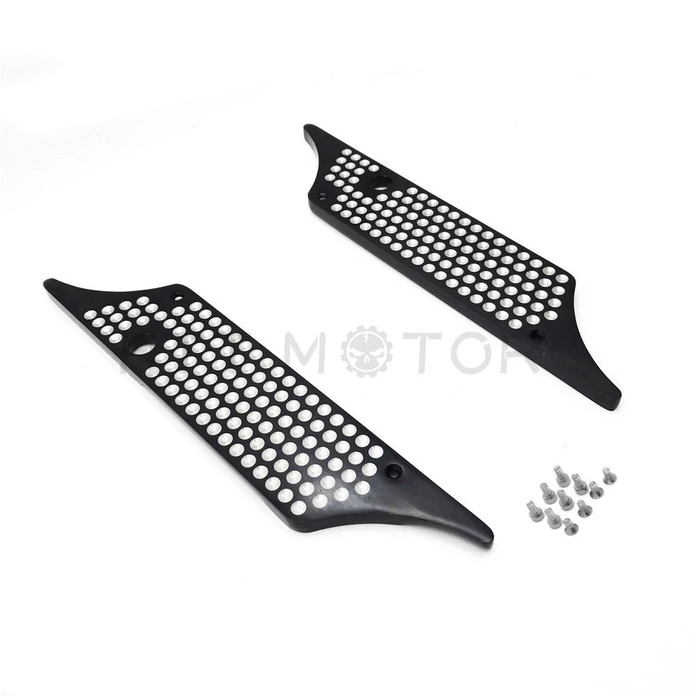 Black Billet Saddlebag Latch Cover for Harley Touring (1993–2004, 2013)