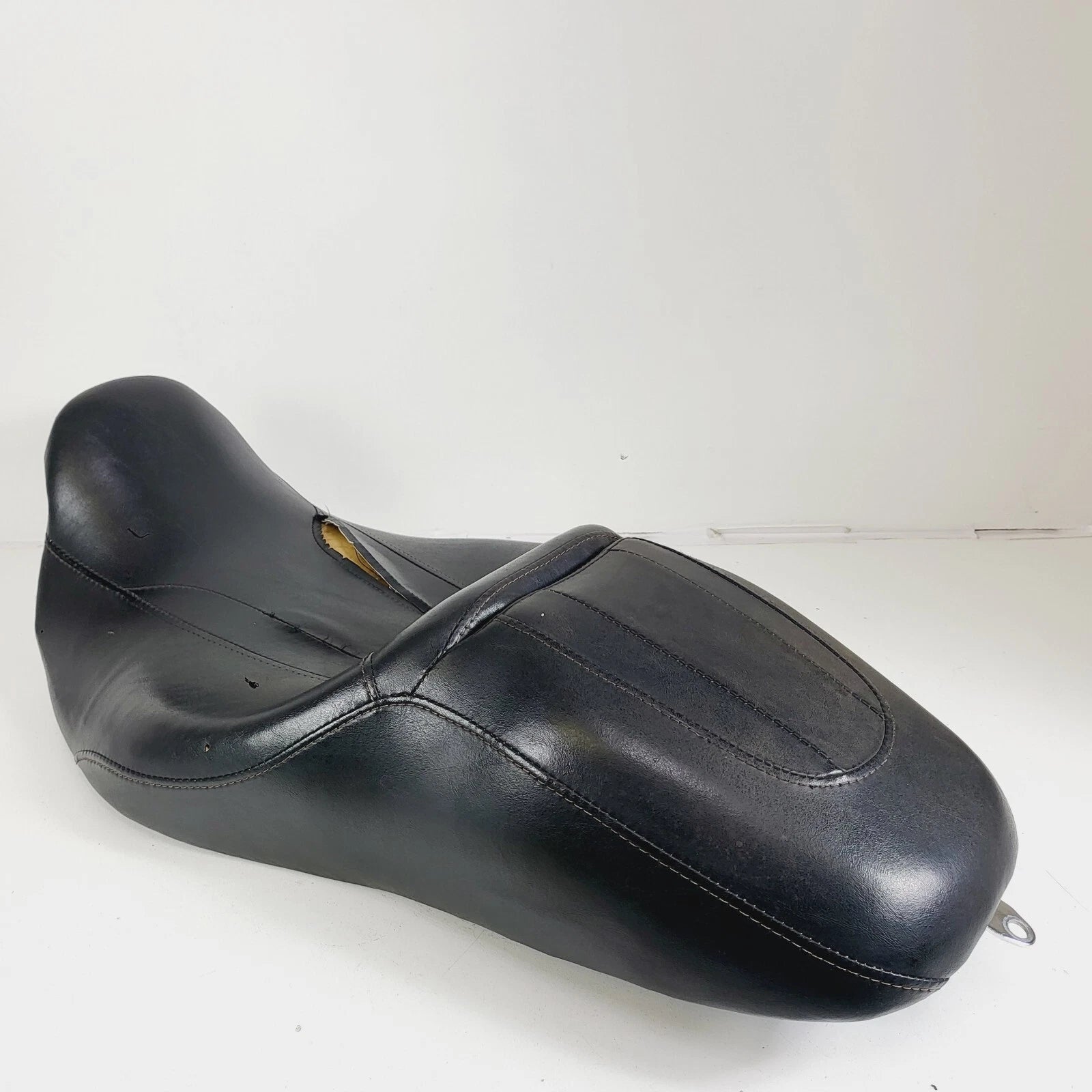 OEM Seat for Harley Touring Street Road King Glide Ultra Classic (2008–2023)