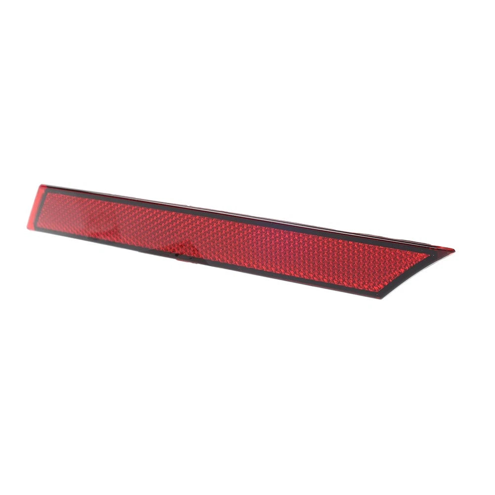 Rear Left Bumper Reflector Lamp for Land Rover Range Rover Velar (2024–2024)