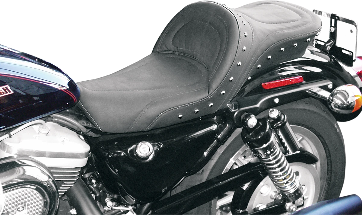 SADDLEMEN Explorer Special Studded Seat for XL (1979–2003) 8500J