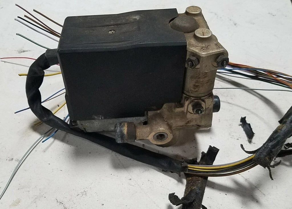 ABS Pump with Harness Pigtail for Jaguar XJ6 (1988–1989) Bosch 0265200022