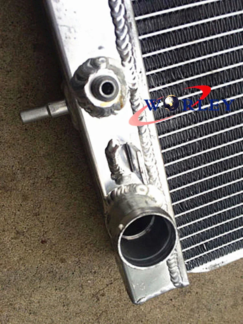 Aluminum Radiator + Black Hose for Nissan Skyline R33 R34 GT GTT GTR (1999-2000)