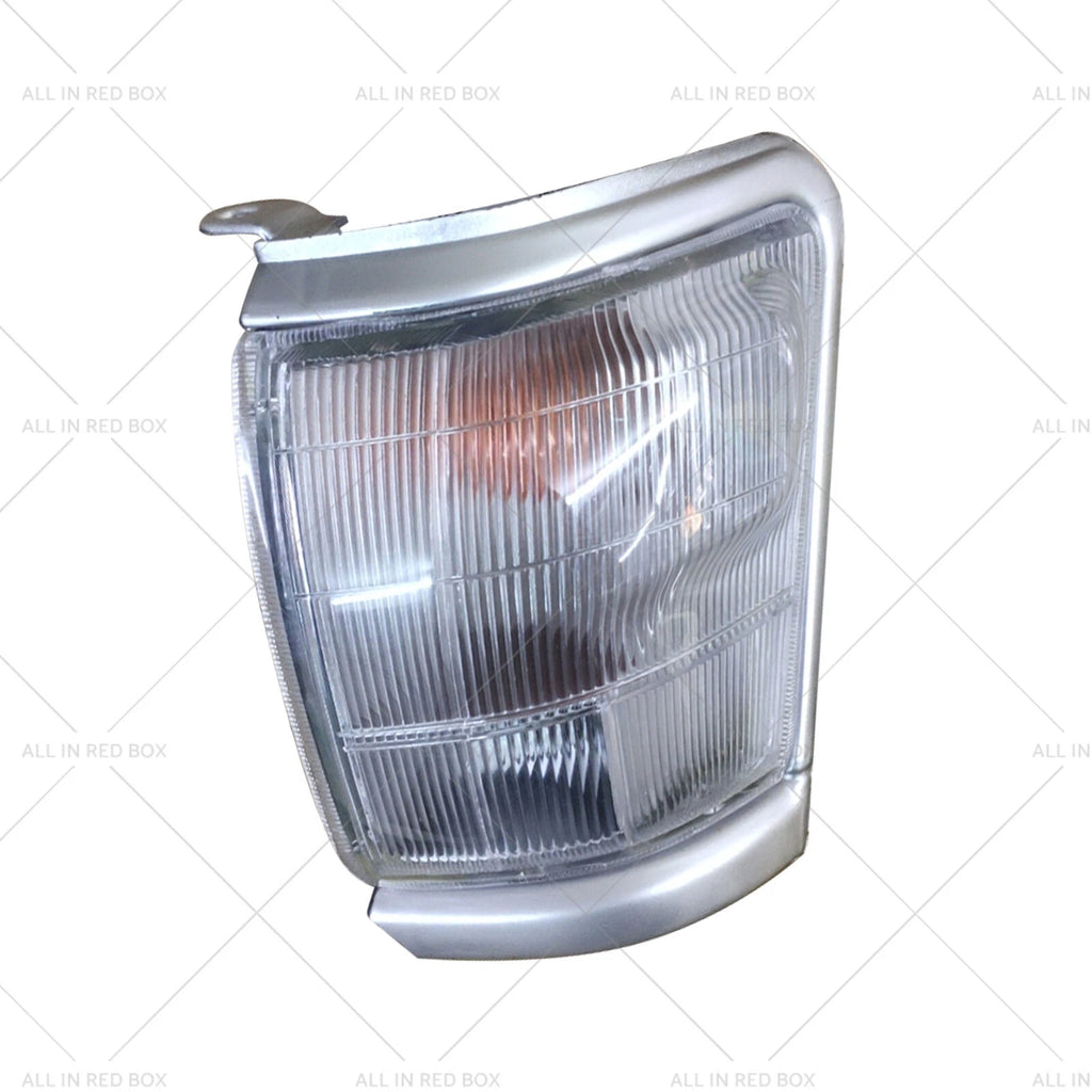 Pair Clear Corner Indicator Lights for Toyota Hilux (1997–2001)
