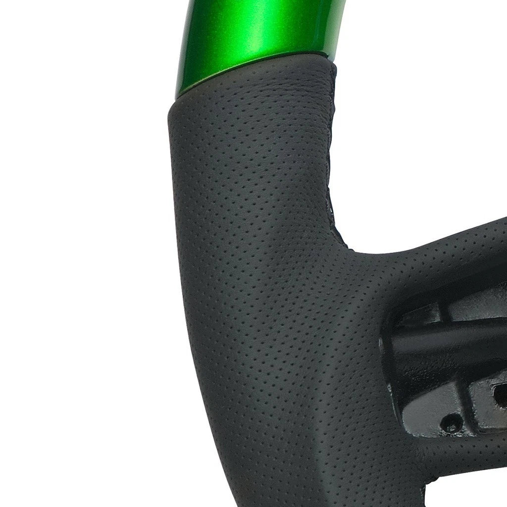 Steering Wheel YourGrip Leather and Wood Green for Peterbilt 579 (2012–2021)