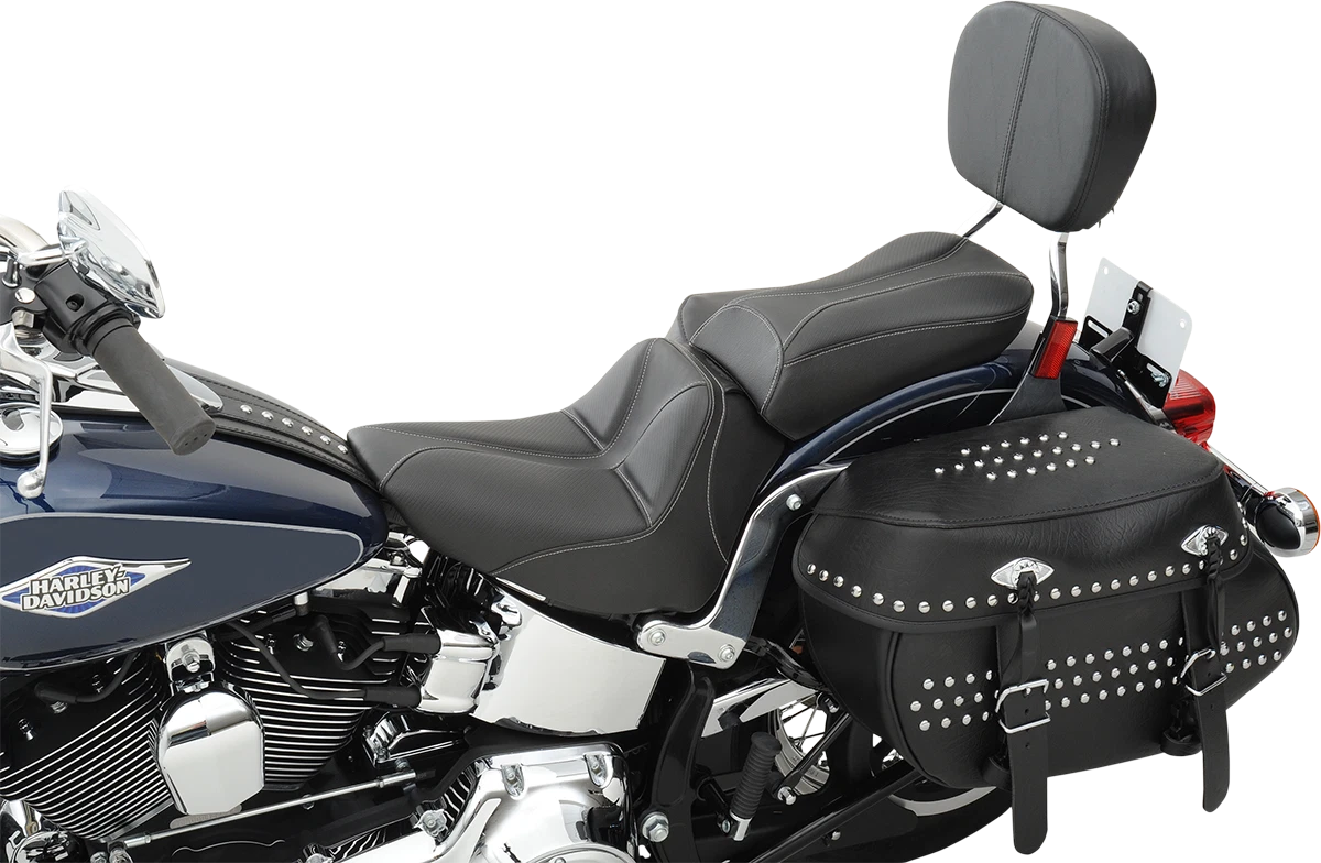 Saddlemen Dominator Pillion Pad for Harley Davidson (Standard Reach, Black)