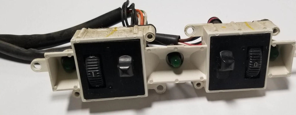 Front Seat Warmer Switch Harness Assembly for Lincoln Continental (1998–2002)