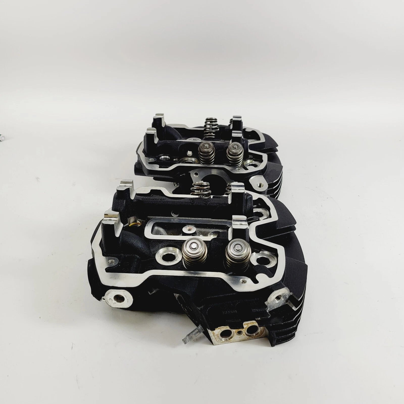 Cylinder Heads for Harley M8 Touring 114 (2017–2023)