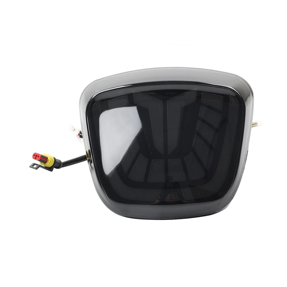 Black Tail Light Turn Signal for Vespa Sprint 50 125 150 (2014–2023)