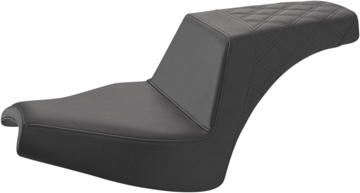 SADDLEMEN Step-Up Seat for Indian Chief (2022–2023) - Black, Smooth, Lattice Stitch