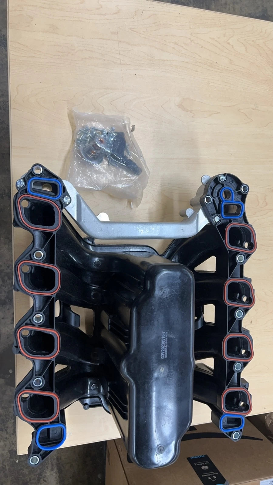 Manifold with Gaskets for Ford F150 F250 F350 E150 E250 5.4L V8 (#2L1Z9424AA)