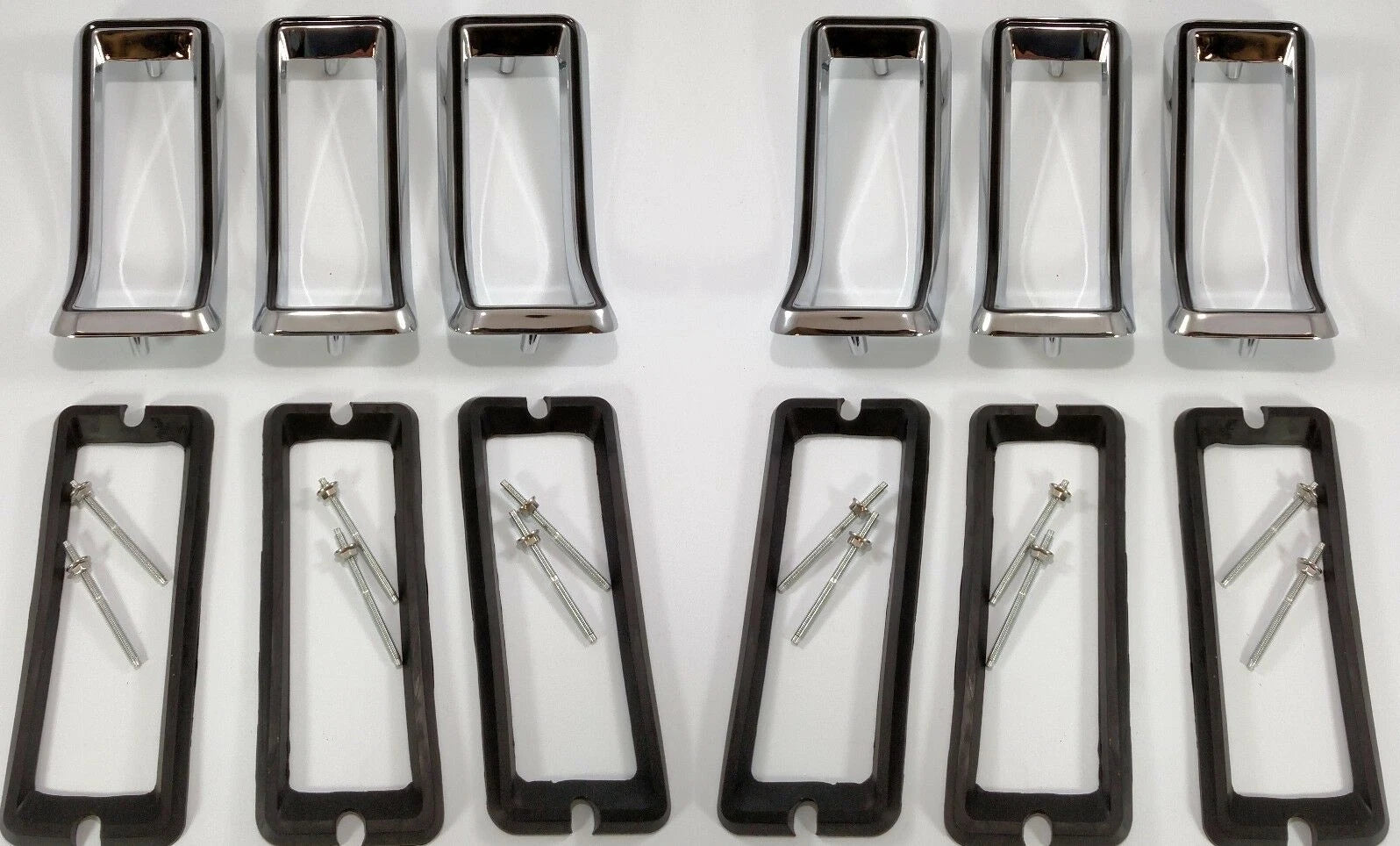 Tail Light Lens Bezels Gaskets Kit for 1967–1968 Ford Mustang Black Fill