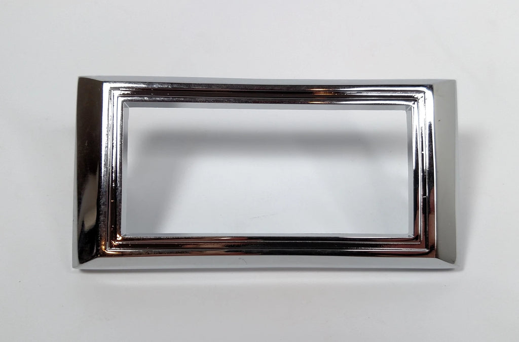 Chrome Metal Side Marker Lamp Bezel for Chevrolet Nova (1967–1968)