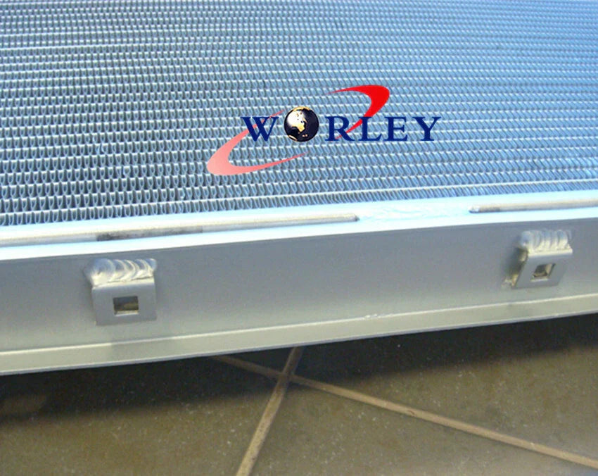 3 Core Aluminum Radiator V8 + Fan for Holden WB Statesman (1980-1985)