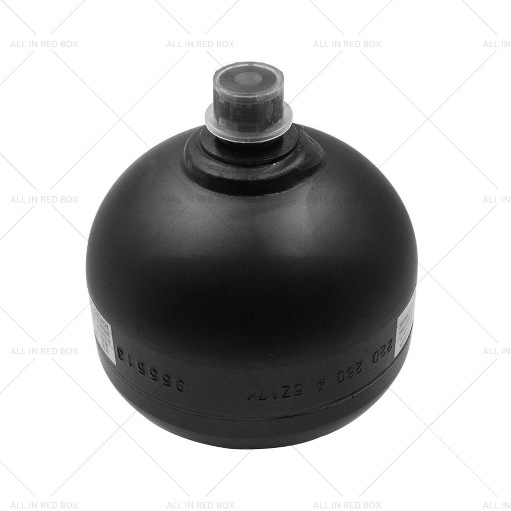 Brake Master Cylinder Accumulator for Mitsubishi Pajero IV (2006–2015)