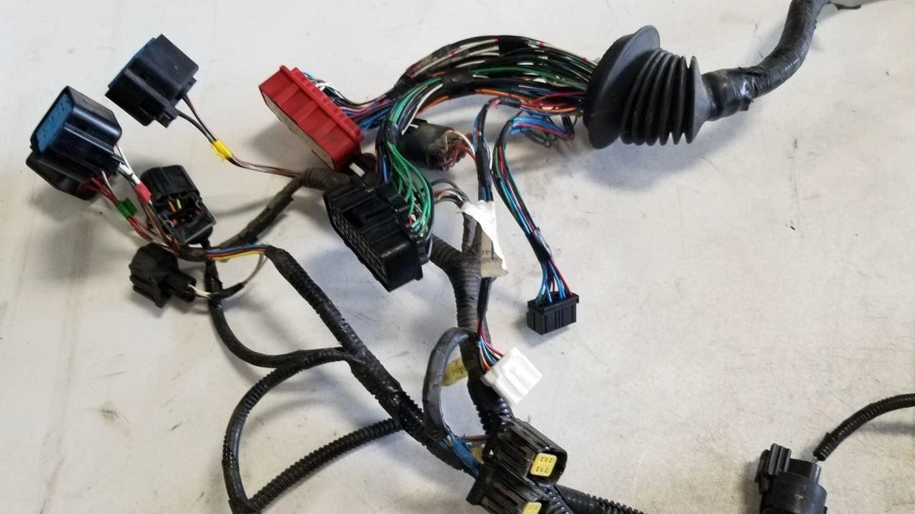 Engine Wire Harness LNB3340CB for Jaguar XJ6 VDP 1997