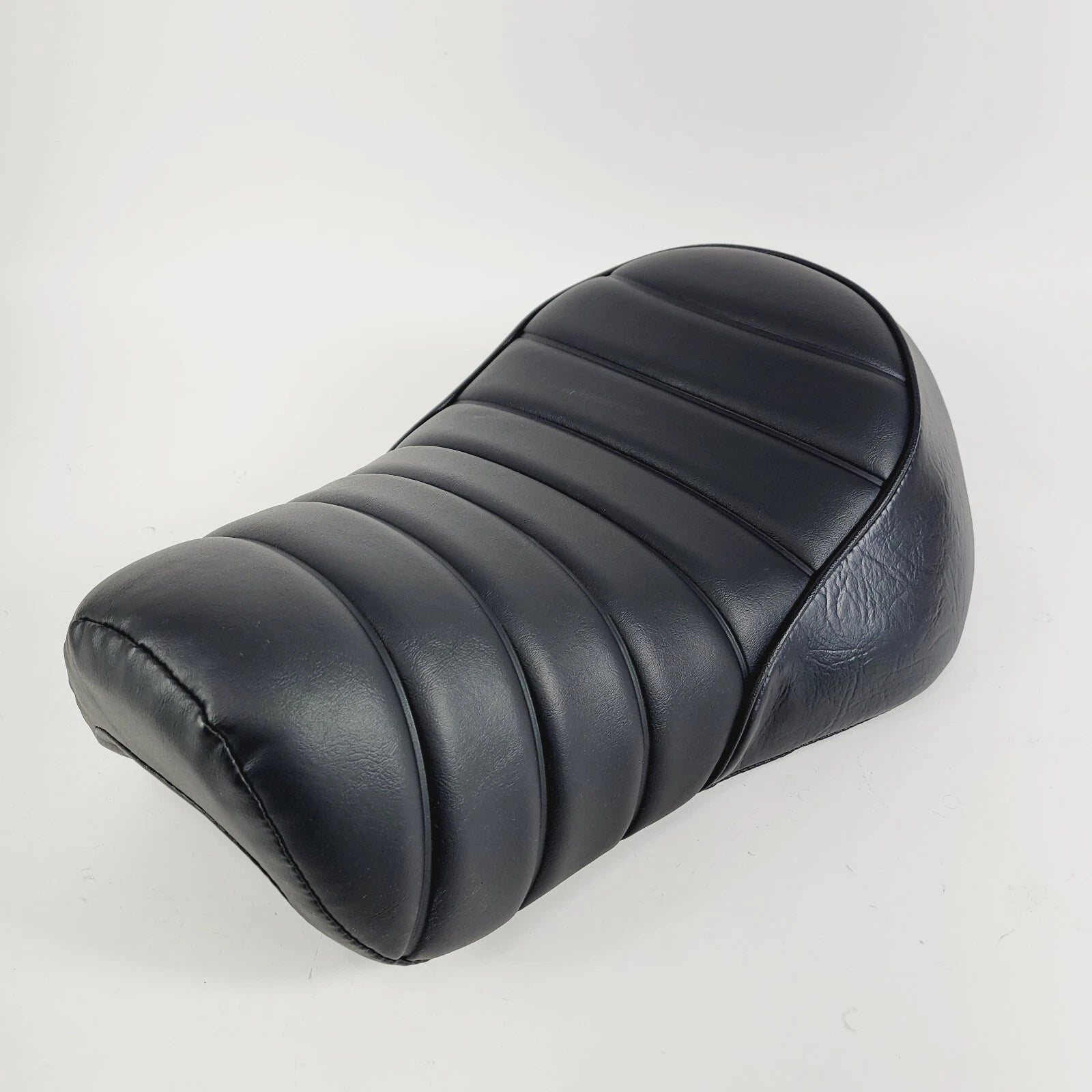 Tuck & Roll Solo Seat for Harley Davidson Sportster (2004–2022) OEM 52000195