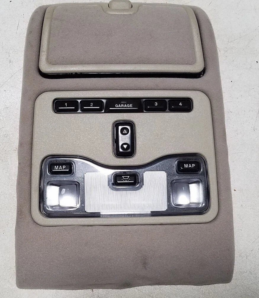 Overhead Dome Light Console for Jaguar XJ8 XJR Vanden Plas (1998–2003)