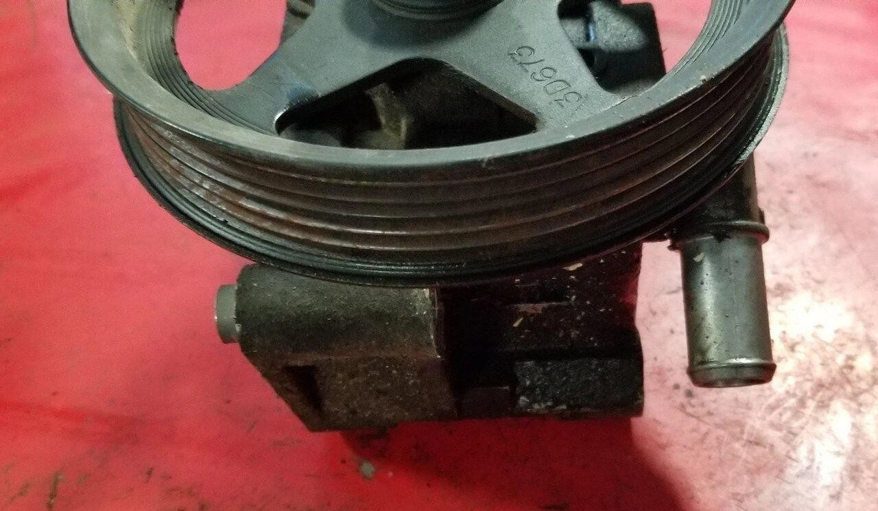 Power Steering Pump with Pulley for Jaguar X-Type (2002–2008)