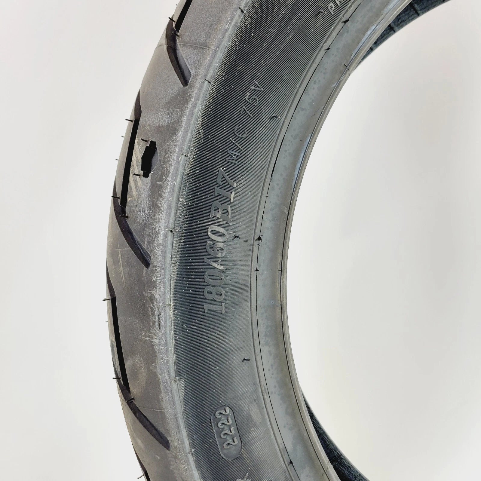 Michelin Scorcher Tire 180/60B17 for Harley FXDWG (2010–2017)