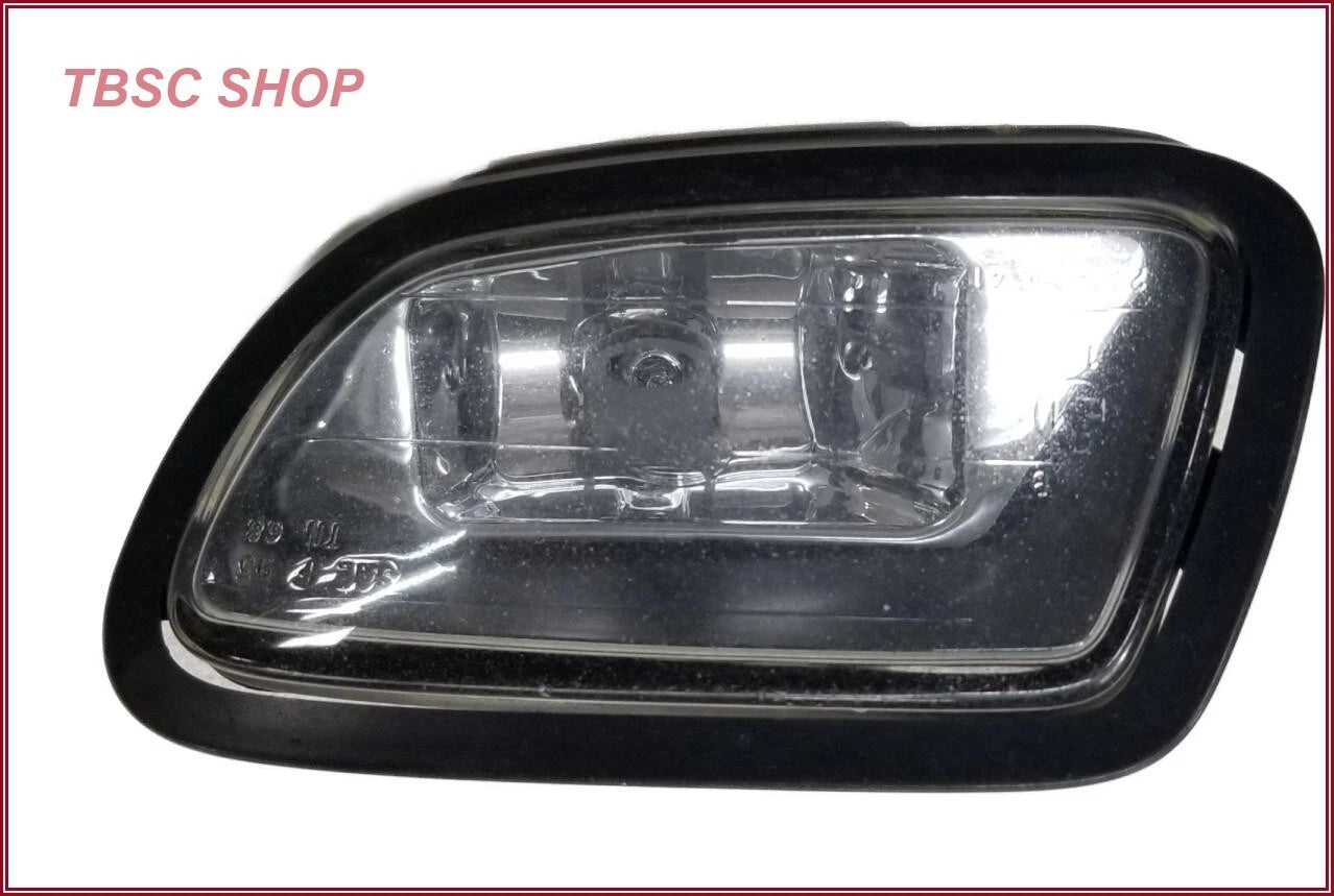 Left Fog Light DBC11017 for Jaguar XJ6 XJ12 (1995–1997)