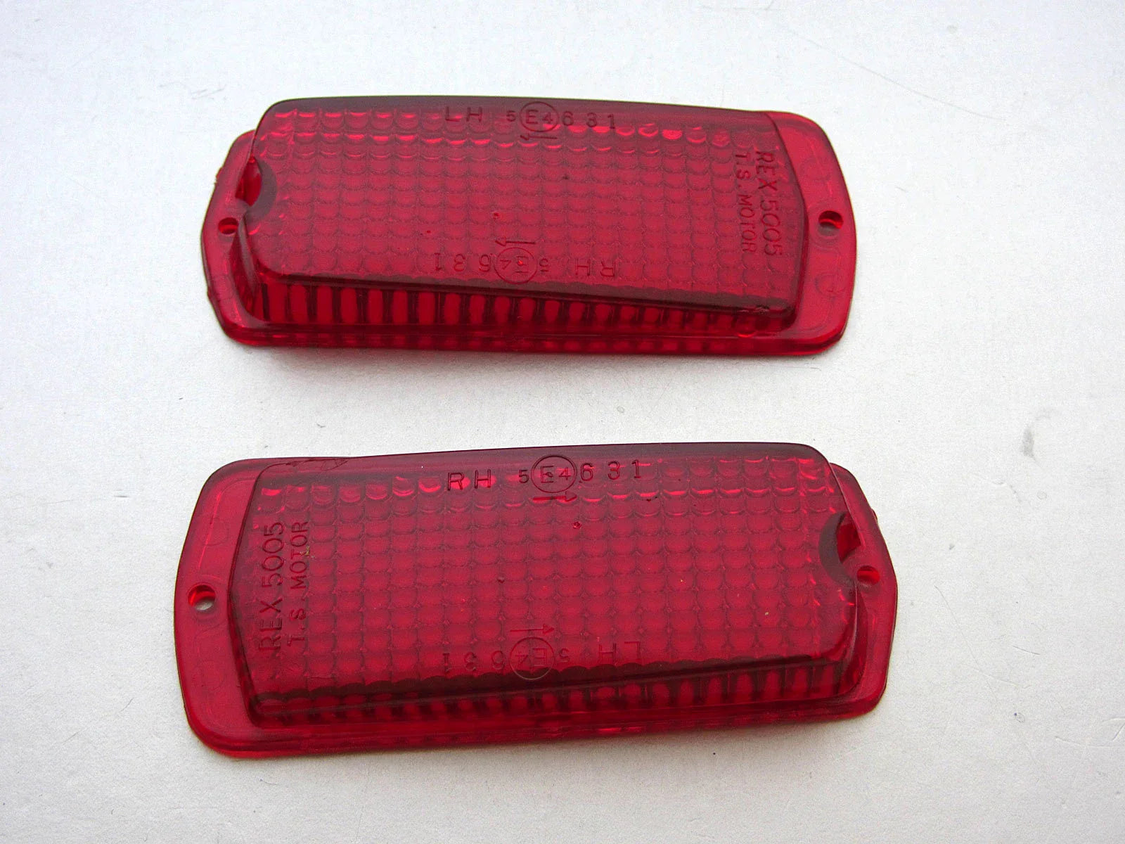 Front Side Marker Turn Signal Lens for Datsun 510 120Y B210 240Z (1968-1973)