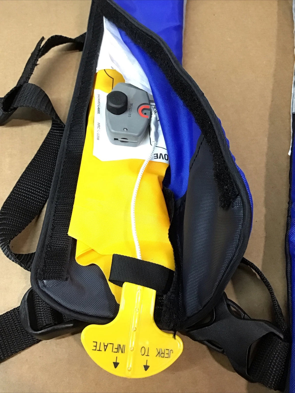 Slimline Basic Manually Inflated Life Vest for Airhead K-T-14001-BL