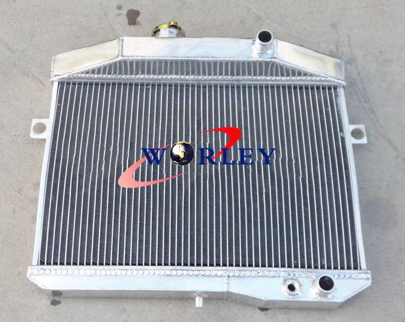 3 Row Aluminum Radiator for Volvo Amazon P1800 B18 B20 (1959-1970)