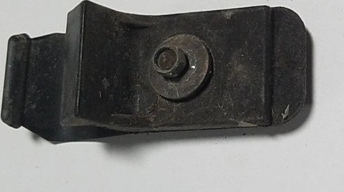 Fuel Gas Door Latch Clip for Lincoln Mark VIII (1993–1998)