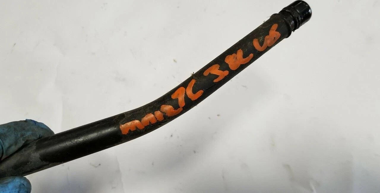 Transmission Dipstick Tube for Ford Thunderbird Cougar (1996–1997)
