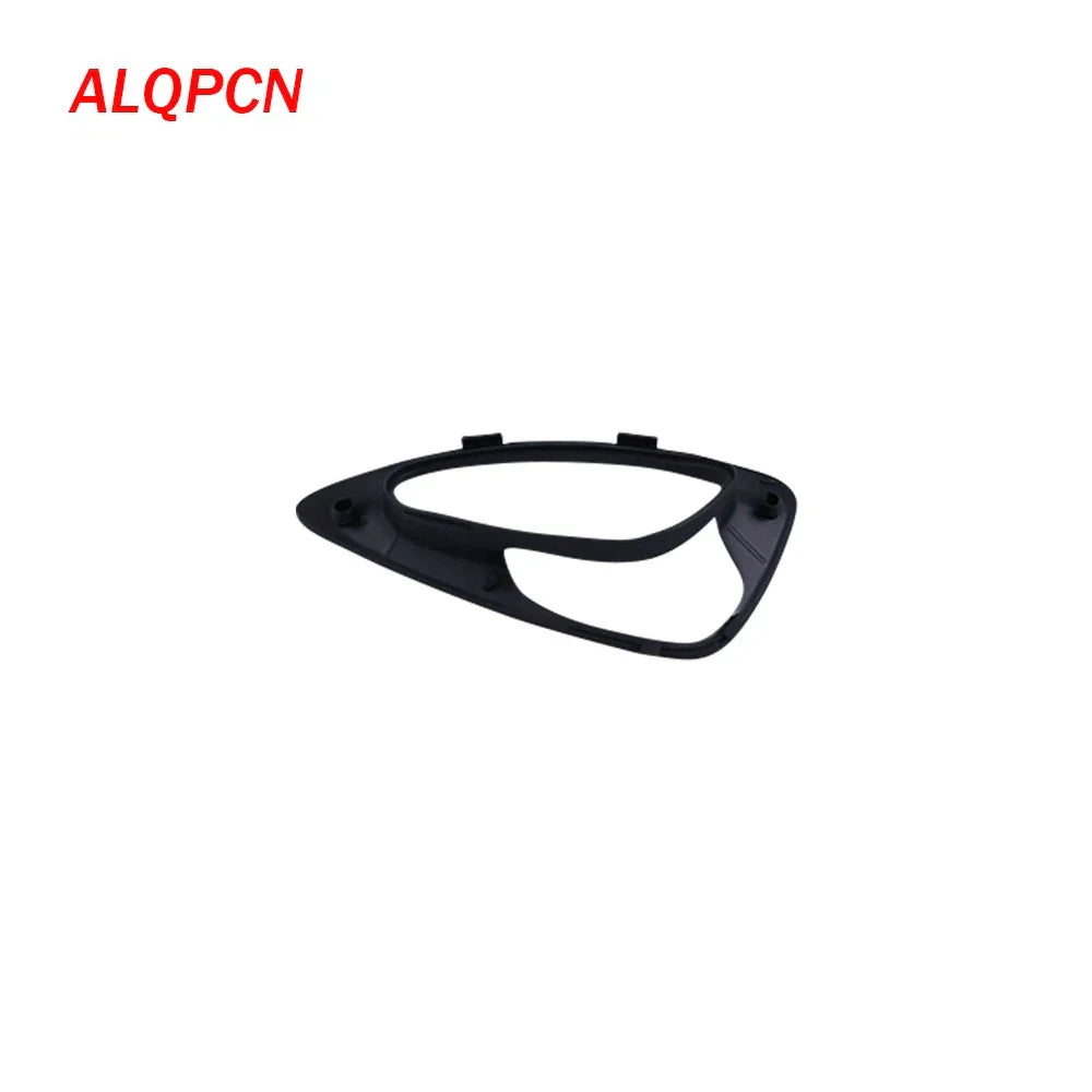 Black Steering Wheel Ornament for Hyundai i45 Sonata (2011-2013)