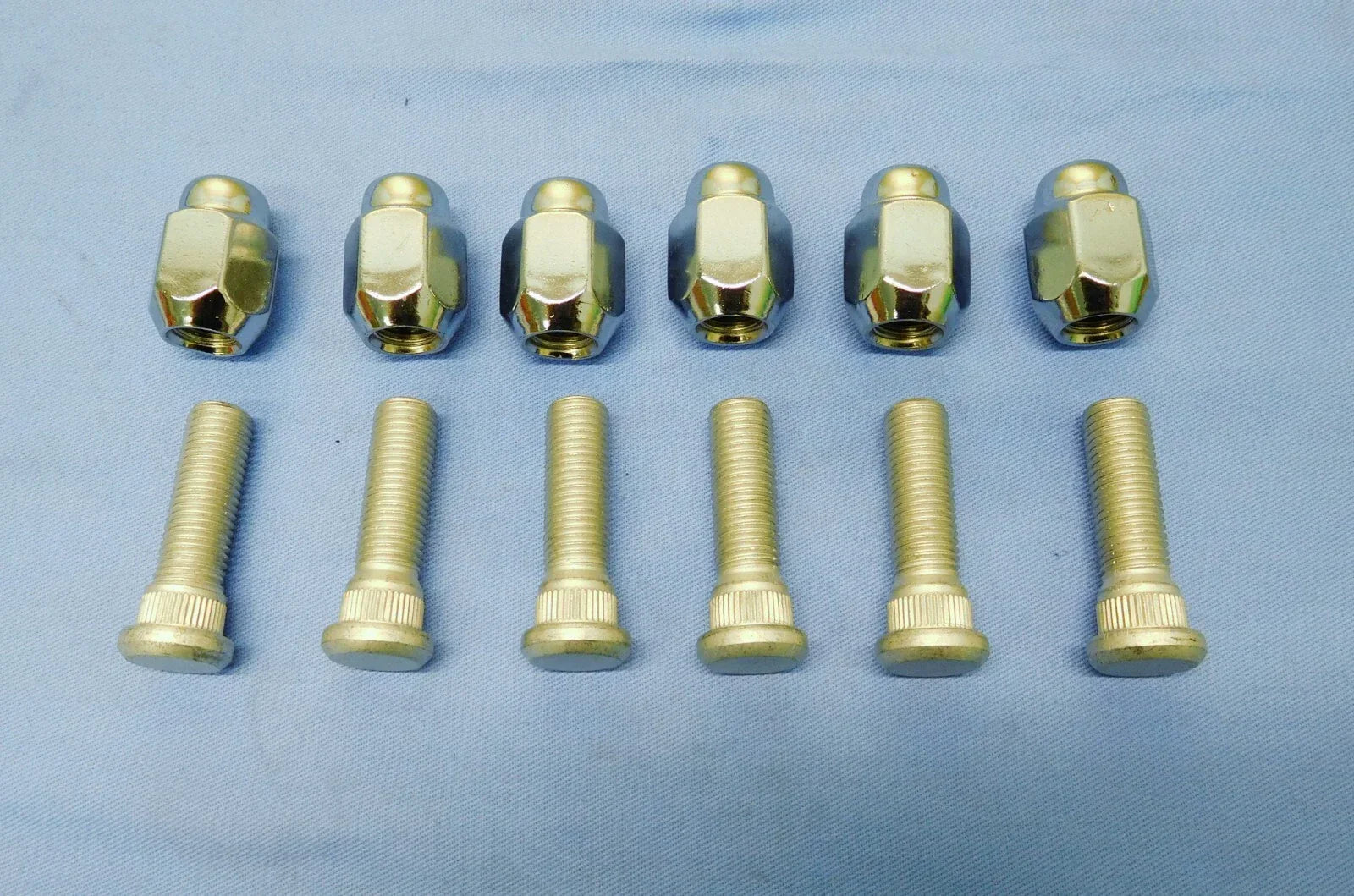 Front Wheel Stud & Chrome Nut Kit for Land Cruiser BJ40, BJ42 (1975-1984)