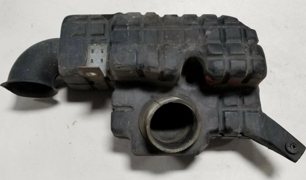 Air Silencer Assembly for Lincoln Continental (1995–1997)