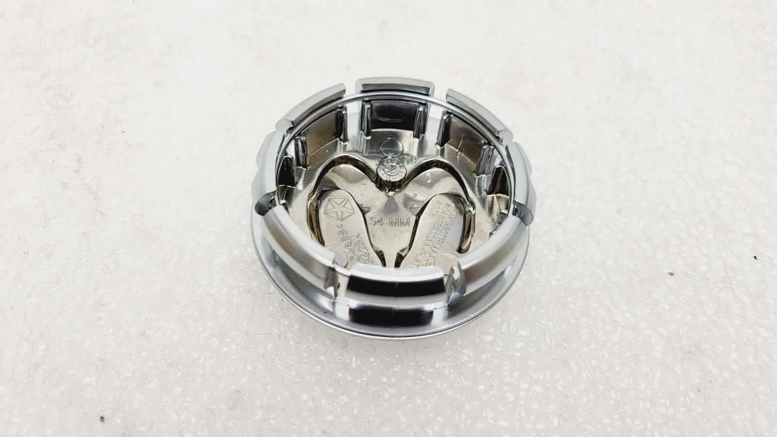 Set of 4 Center Wheel Hub Caps for Dodge Challenger (2008–2010) & Nitro (2007–2011) 04895900AA